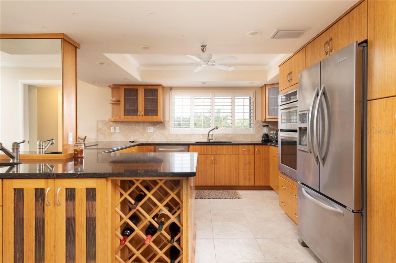 2675 Gulf Of Mexico Drive, Unit 204, Longboat Key, FL 34228 Photo