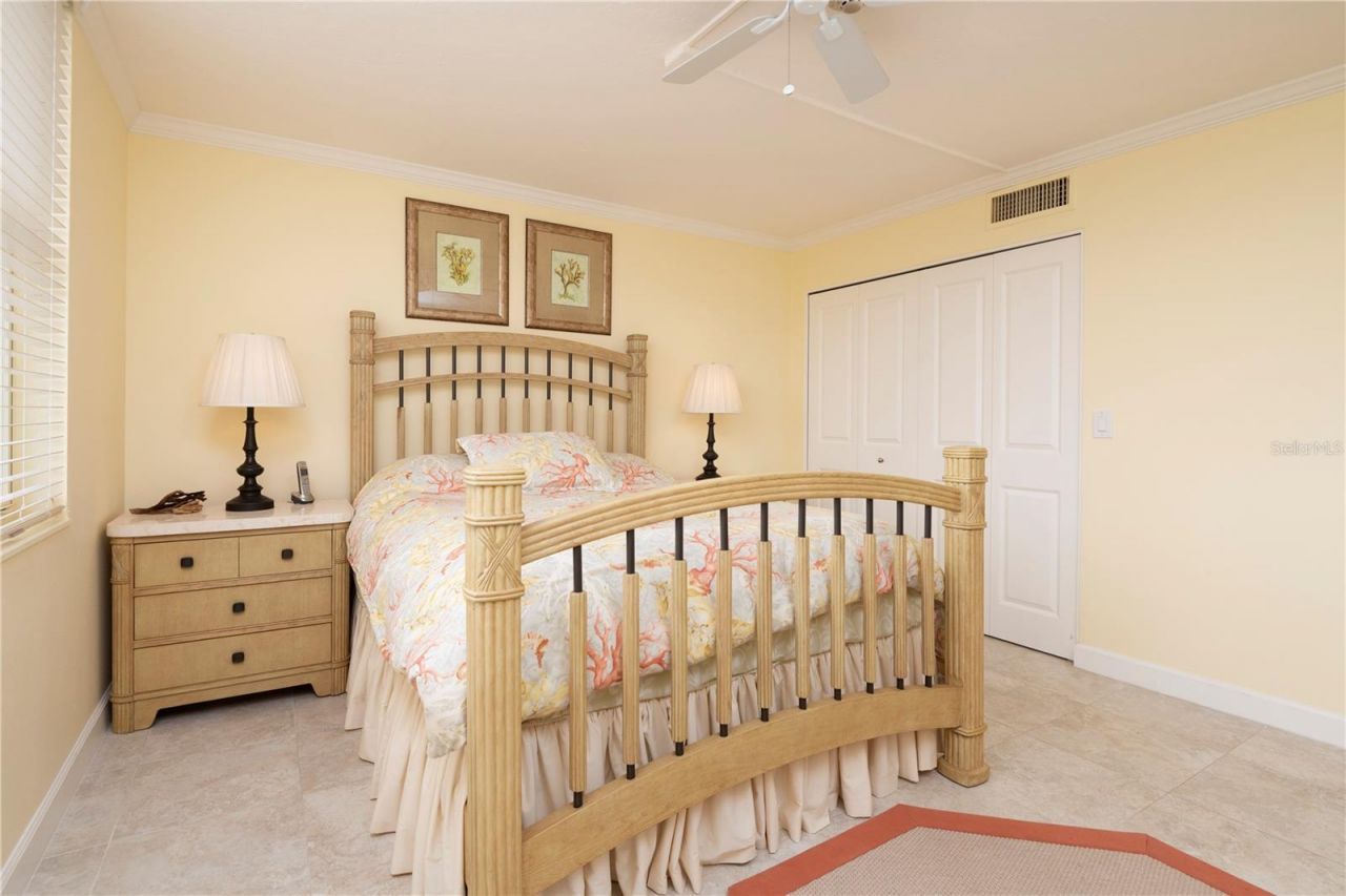 2675 Gulf Of Mexico Drive, Unit 204, Longboat Key, FL 34228 Photo