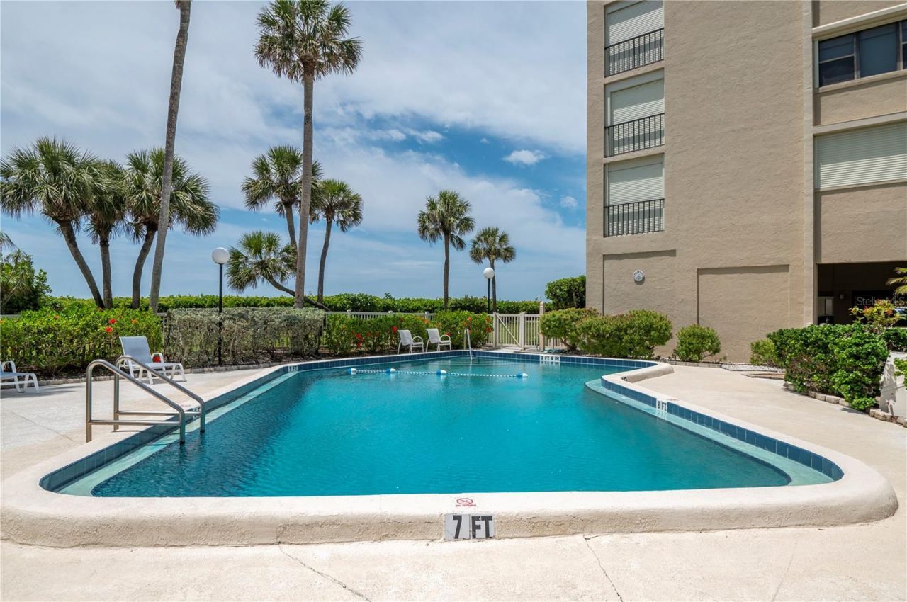 2675 Gulf Of Mexico Drive, Unit 204, Longboat Key, FL 34228 Photo