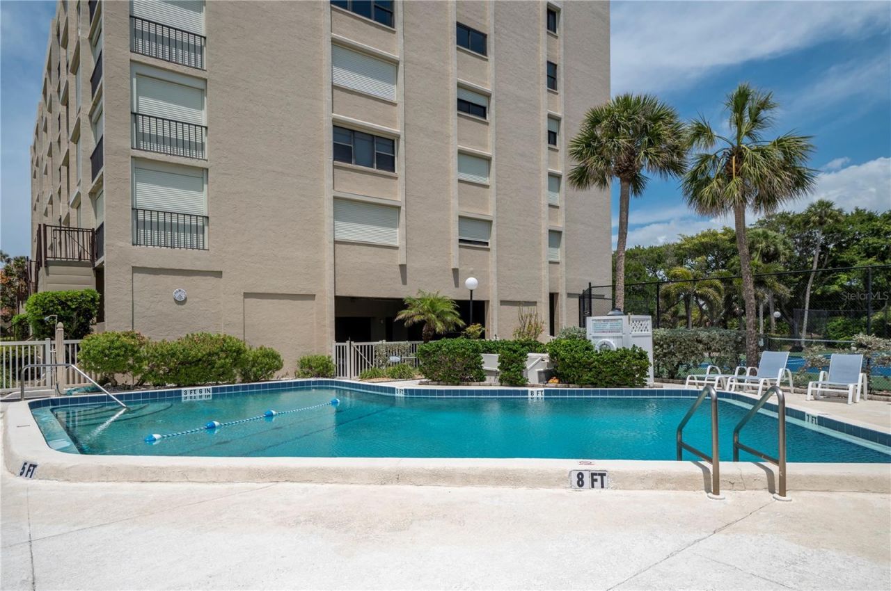 2675 Gulf Of Mexico Drive, Unit 204, Longboat Key, FL 34228 Photo