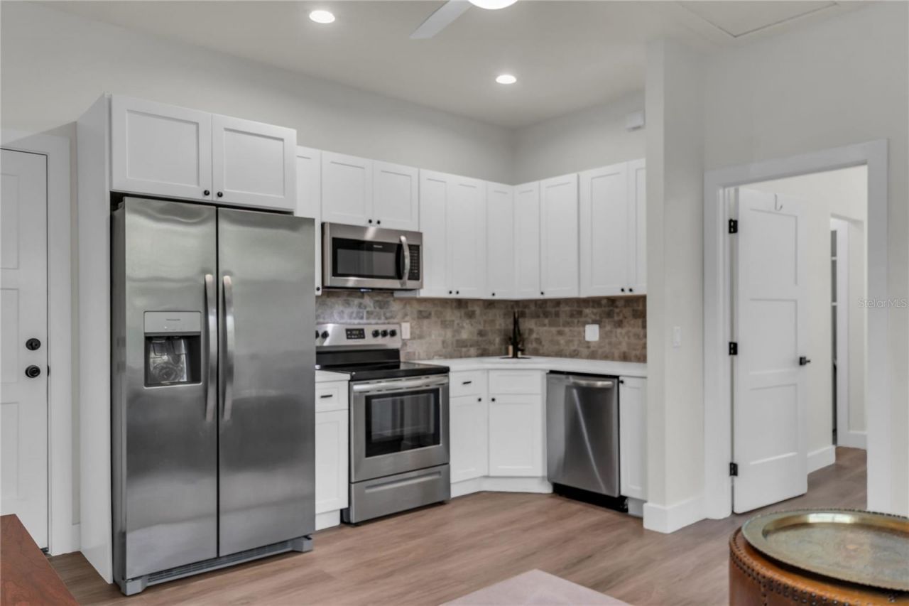 1200 Edwards Lane, Orlando, FL 32804 Photo