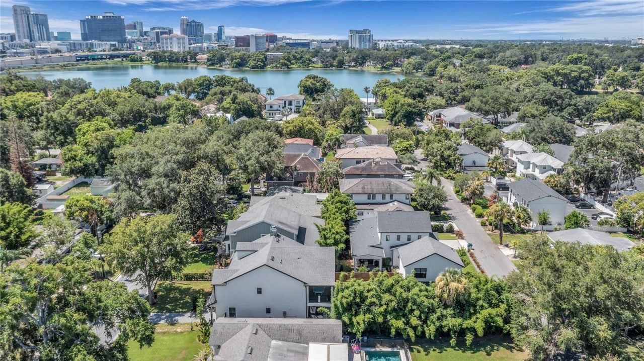 1200 Edwards Lane, Orlando, FL 32804 Photo