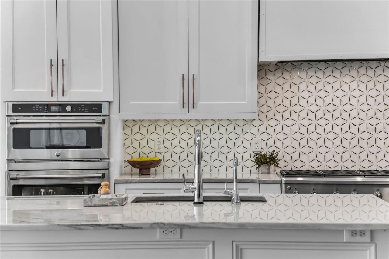 1306 W Smith Street, Orlando, FL 32804 Photo