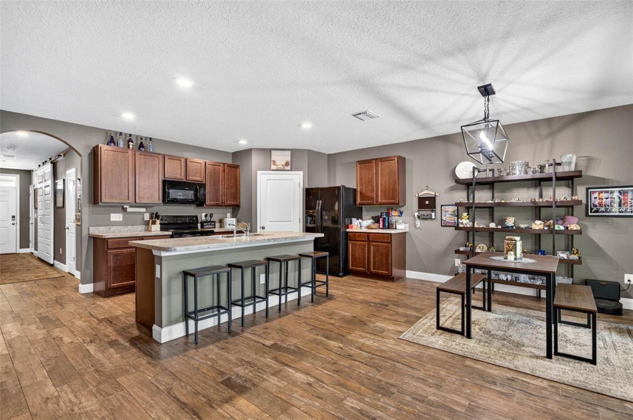 35900 Hillbrook Avenue , Zephyrhills, FL 33541 Photo