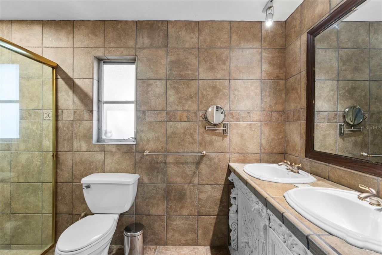 433 Whitfield Avenue , Sarasota, FL 34243 Photo