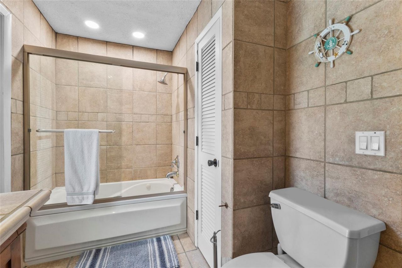 433 Whitfield Avenue , Sarasota, FL 34243 Photo