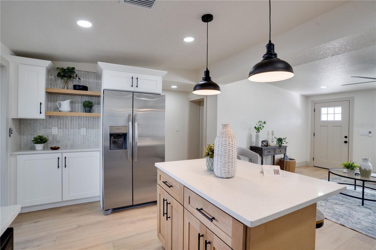 1411 Tyrone Boulevard N, Saint Petersburg, FL 33710 Photo