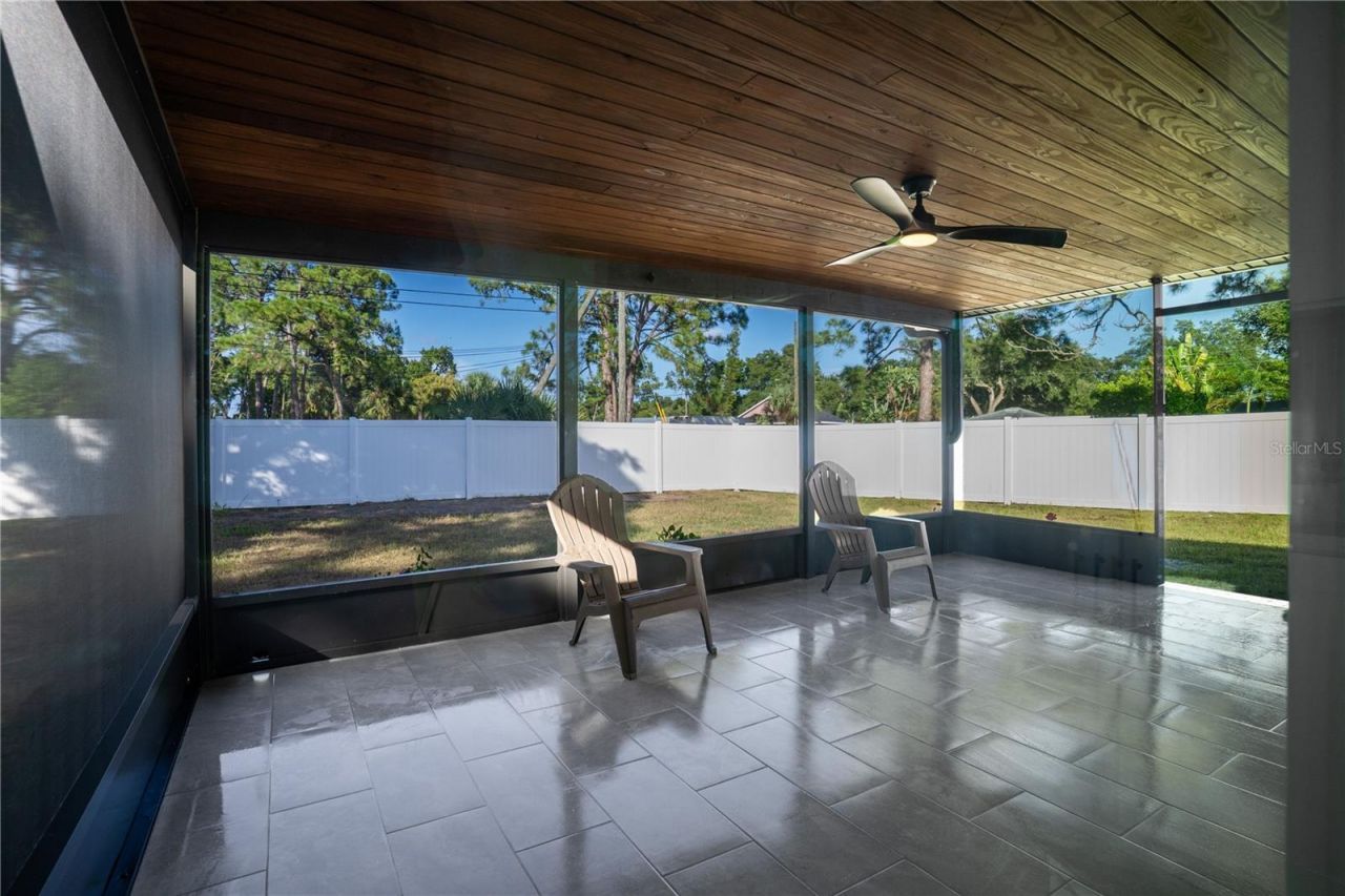 1411 Tyrone Boulevard N, Saint Petersburg, FL 33710 Photo