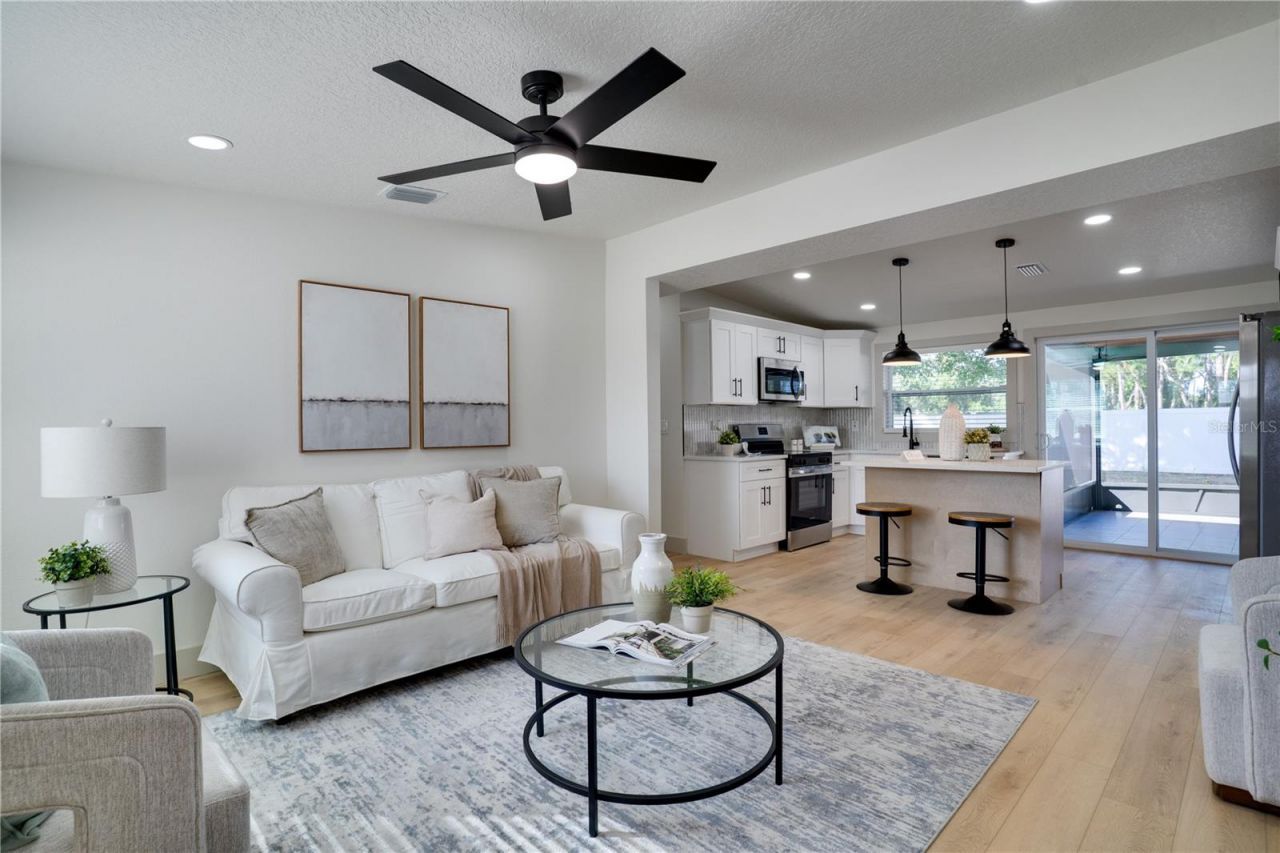 1411 Tyrone Boulevard N, Saint Petersburg, FL 33710 Photo