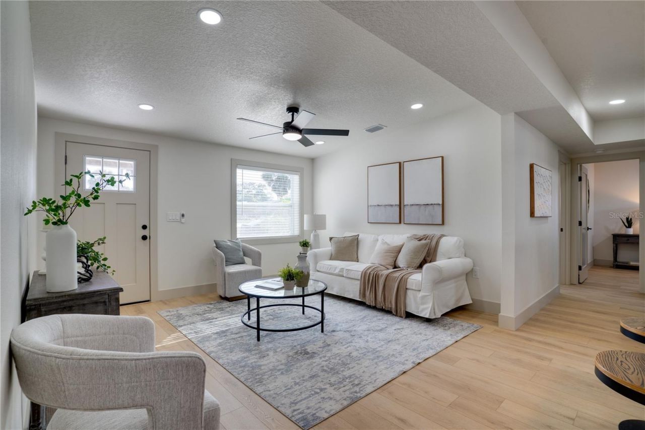 1411 Tyrone Boulevard N, Saint Petersburg, FL 33710 Photo