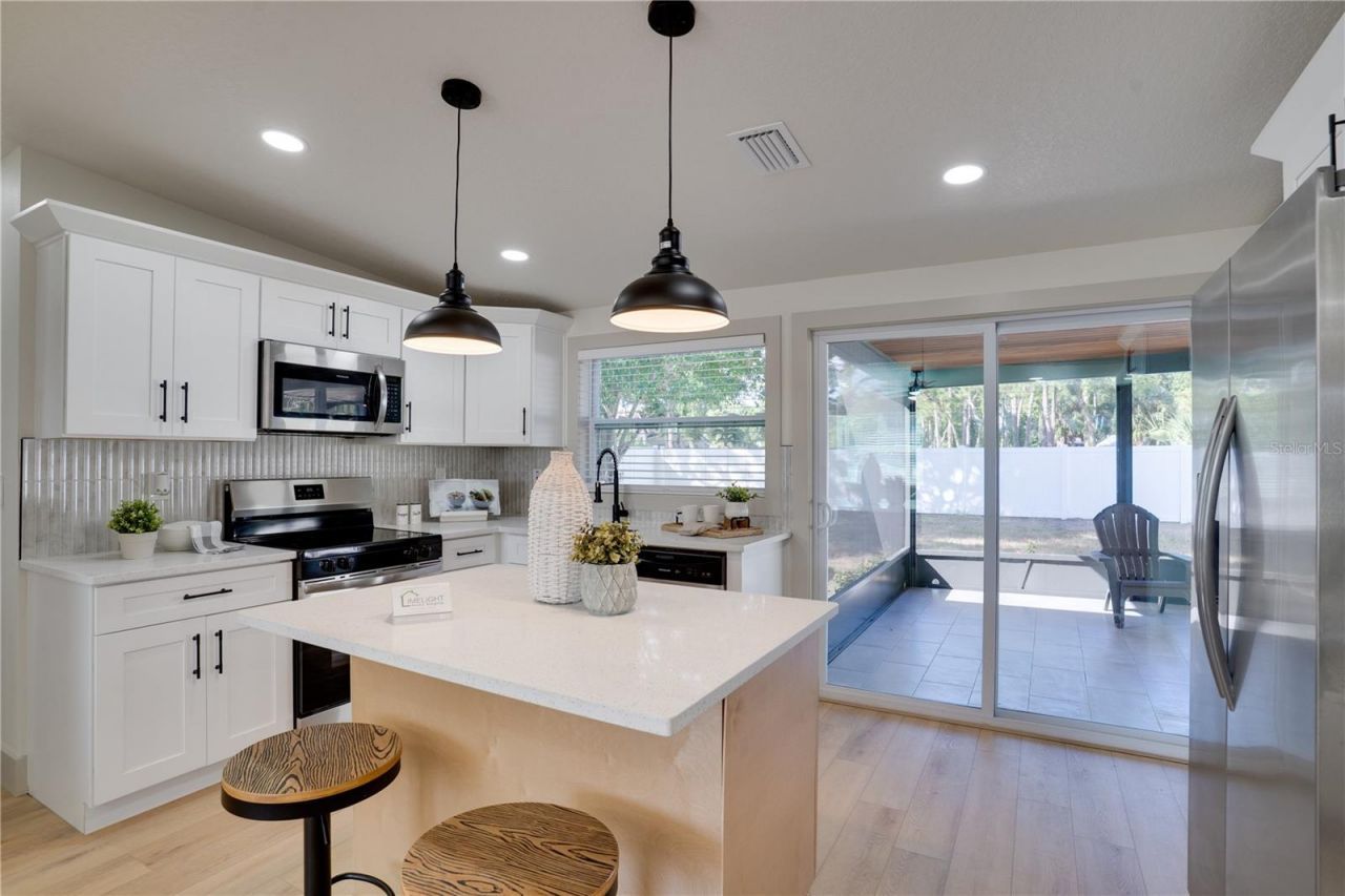 1411 Tyrone Boulevard N, Saint Petersburg, FL 33710 Photo