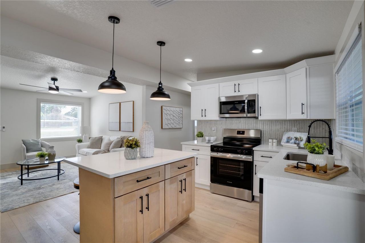 1411 Tyrone Boulevard N, Saint Petersburg, FL 33710 Photo