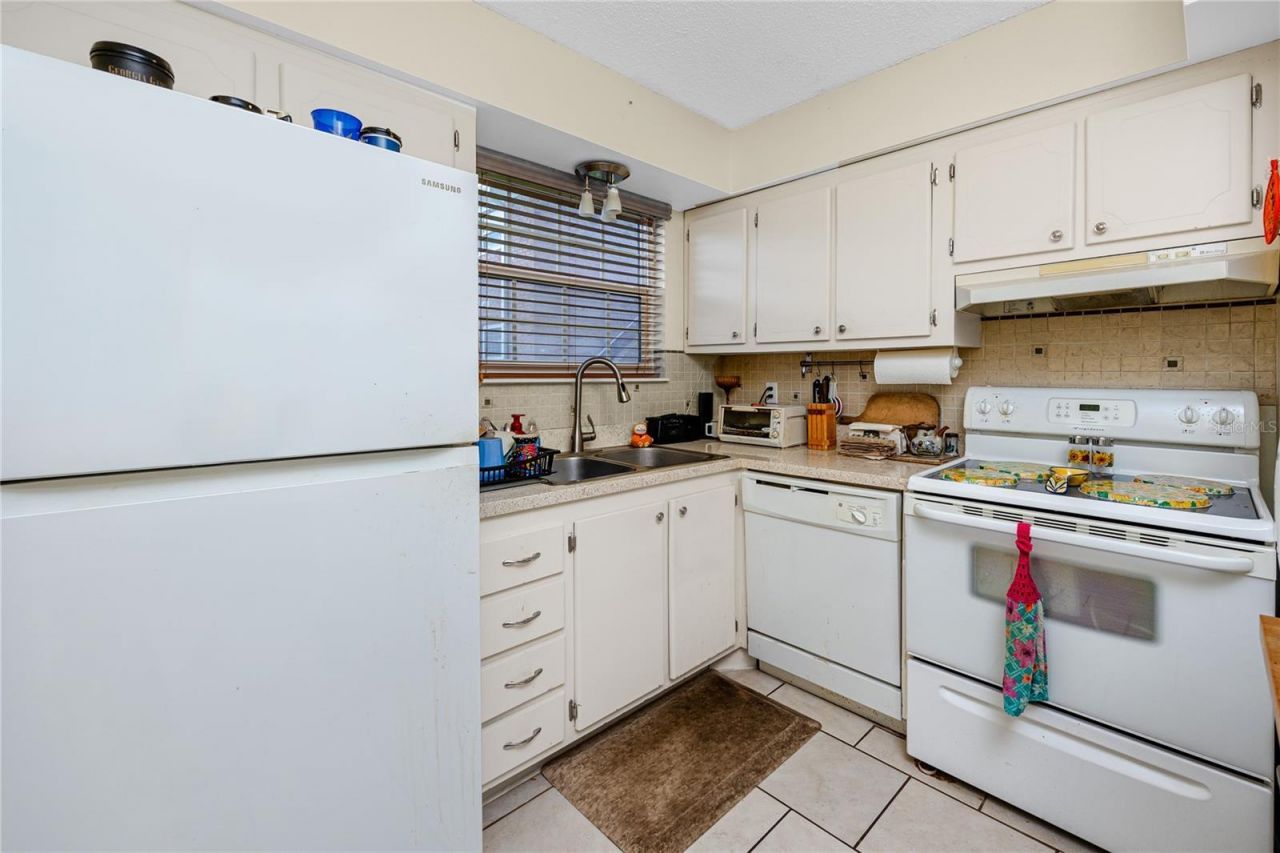3435 41st Terrace S, Unit 198, Saint Petersburg, FL 33711 Photo