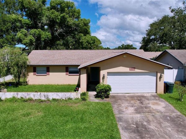 1622 DALE CIRCLE S, DUNEDIN, FL 34698
