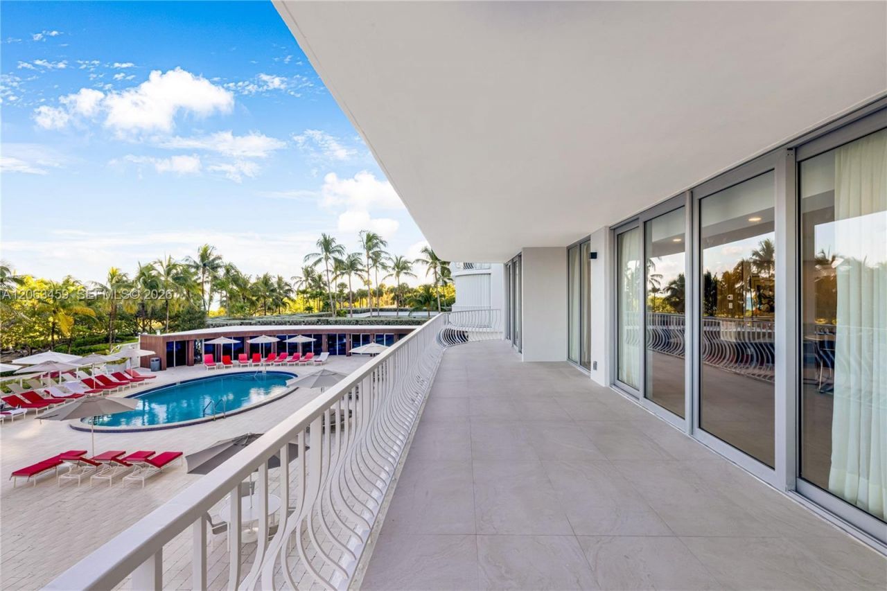 10155 Collins Ave, Unit 202, Bal Harbour, FL 33154 Photo