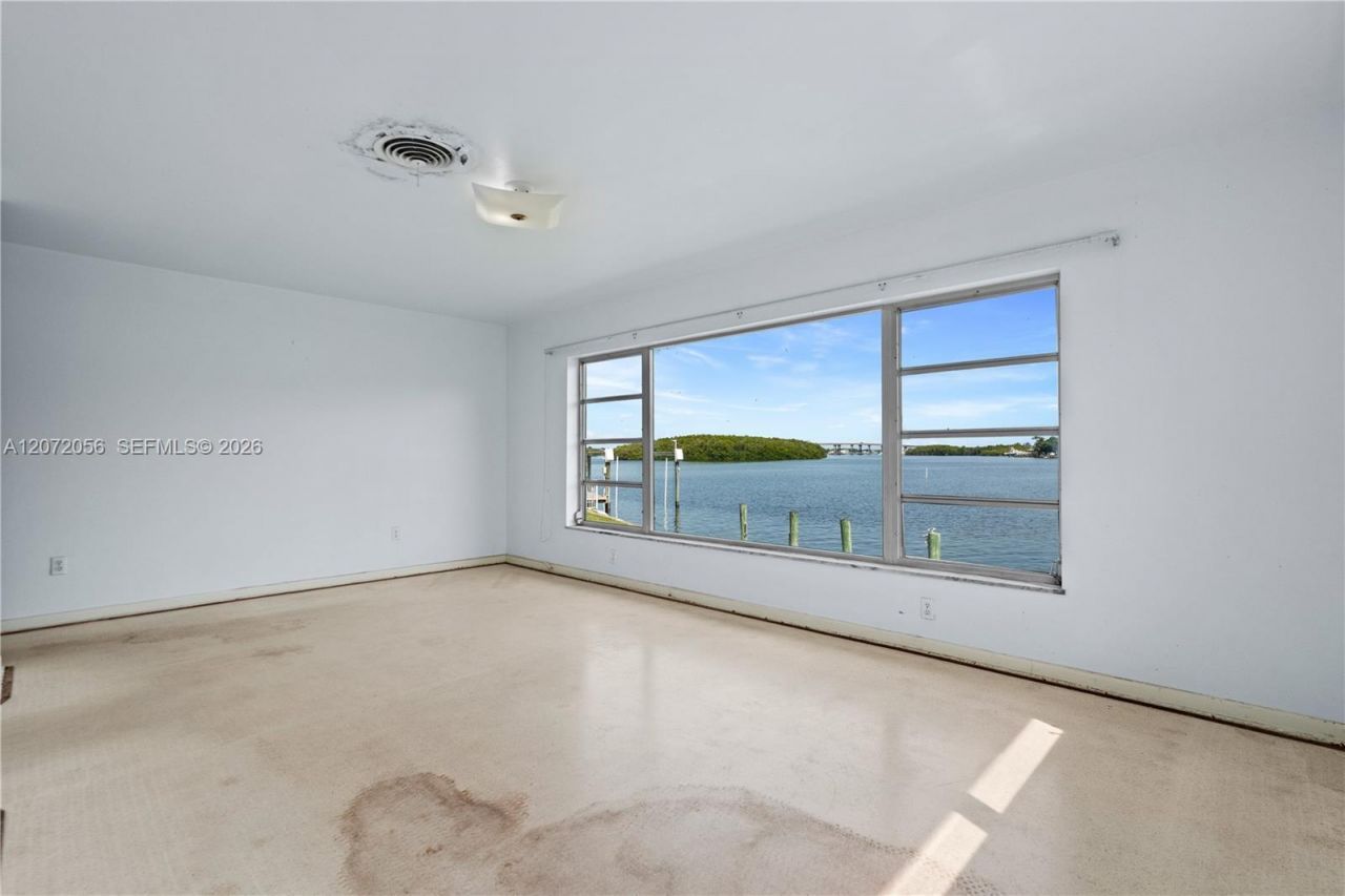 216 SW Cabana Point Cir , Stuart, FL 34994 Photo