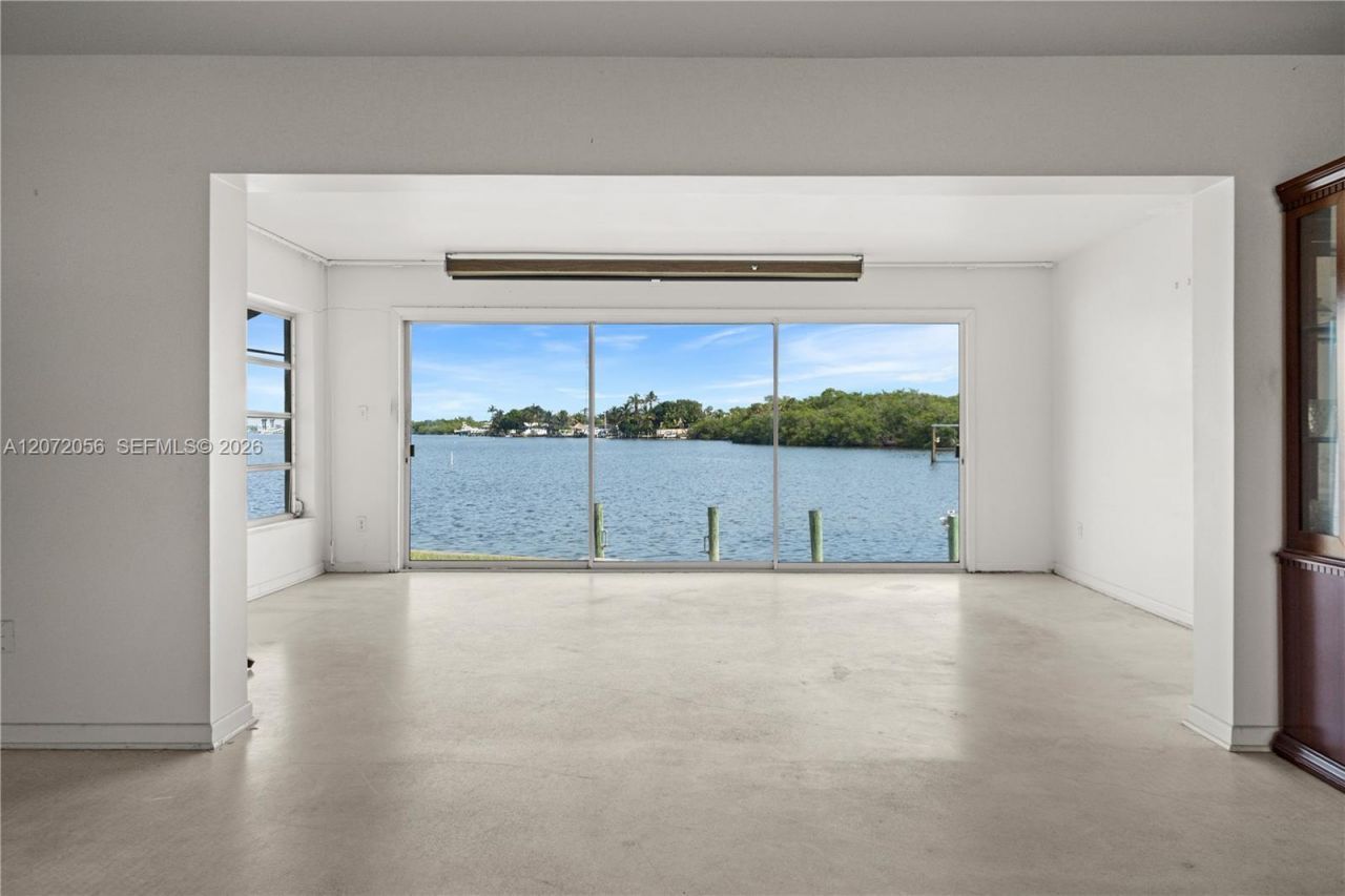 216 SW Cabana Point Cir , Stuart, FL 34994 Photo