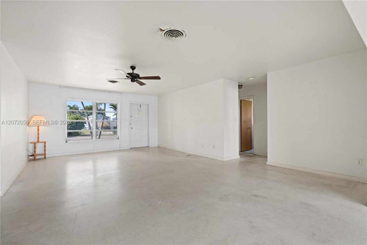 216 SW Cabana Point Cir , Stuart, FL 34994 Photo