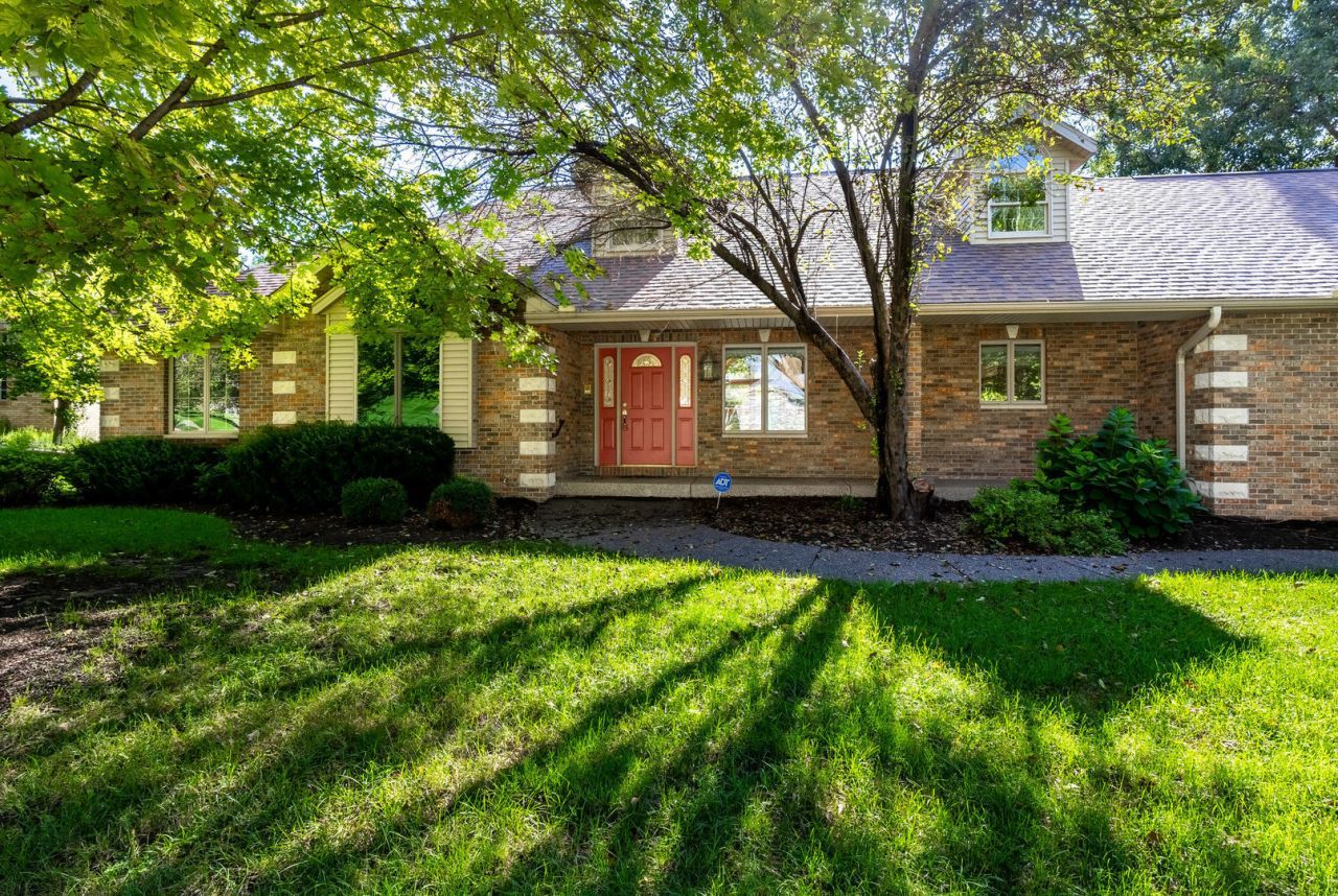 3508 12th Street Court, Moline, IL 61265 Main Photo