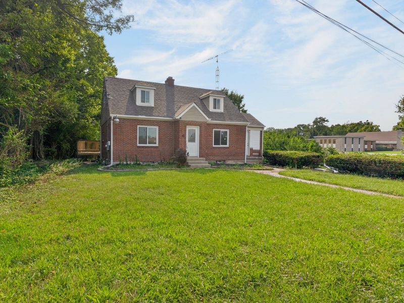 6937 N Main Street, Dayton, OH 45415 Photo 4