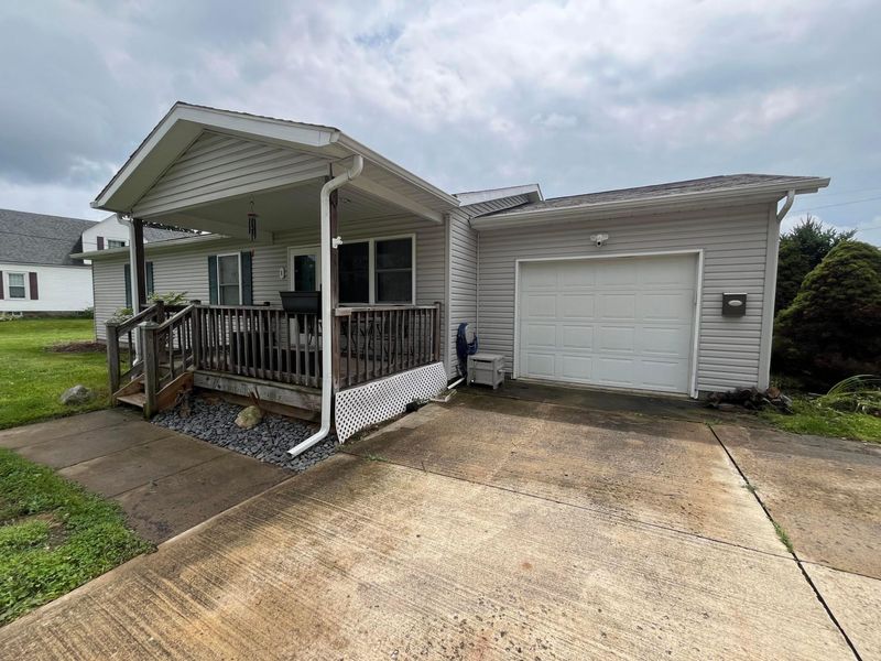 1 Hickory , Mount Vernon, OH 43050 Photo 2