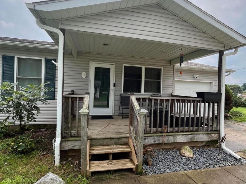 1 Hickory , Mount Vernon, OH 43050 Photo 3