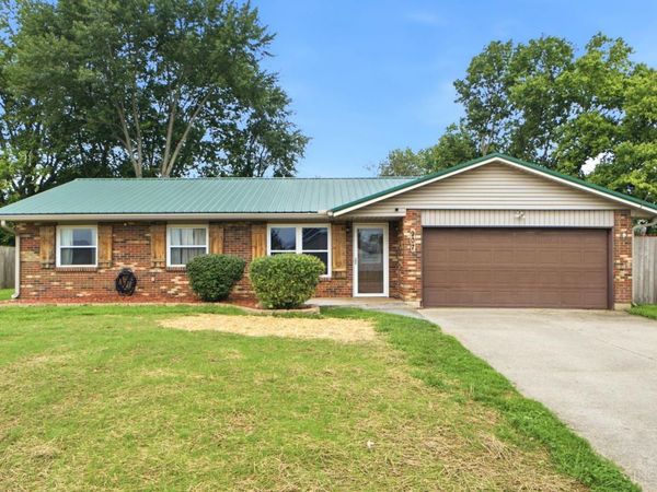 907 Marcia Drive, Trenton, OH 45067