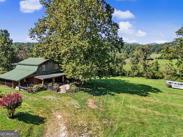 7118 Old 441 S, Lakemont, GA 30552