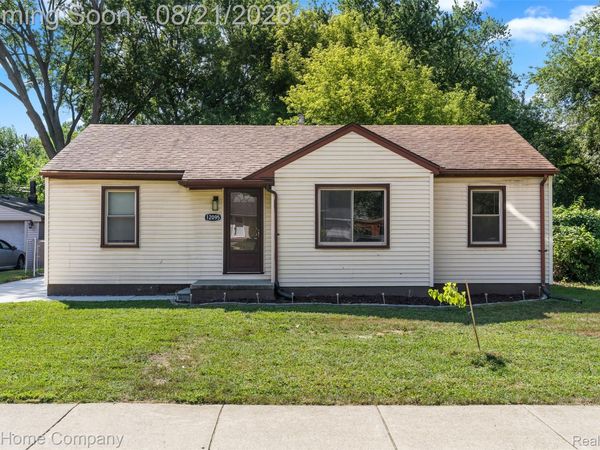 12095 Kinloch, Redford Township, Mi 48239
