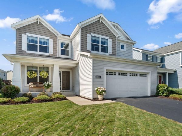 18135 Gladstone Trail, Lakeville, MN 55044