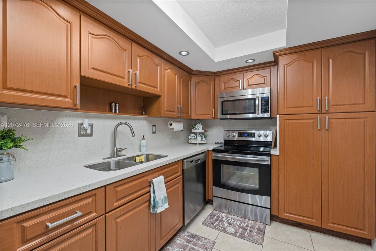 4250 Galt Ocean Dr , Unit 1L, Fort Lauderdale, FL 33308 Photo