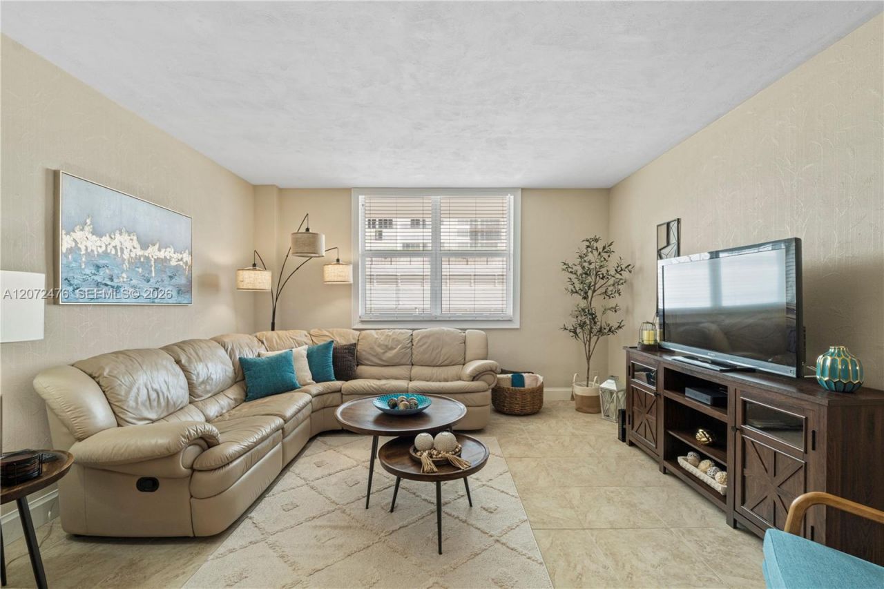 4250 Galt Ocean Dr , Unit 1L, Fort Lauderdale, FL 33308 Photo