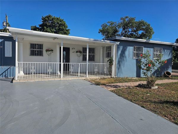 331 NW 195th Ter , Miami Gardens, FL 33169