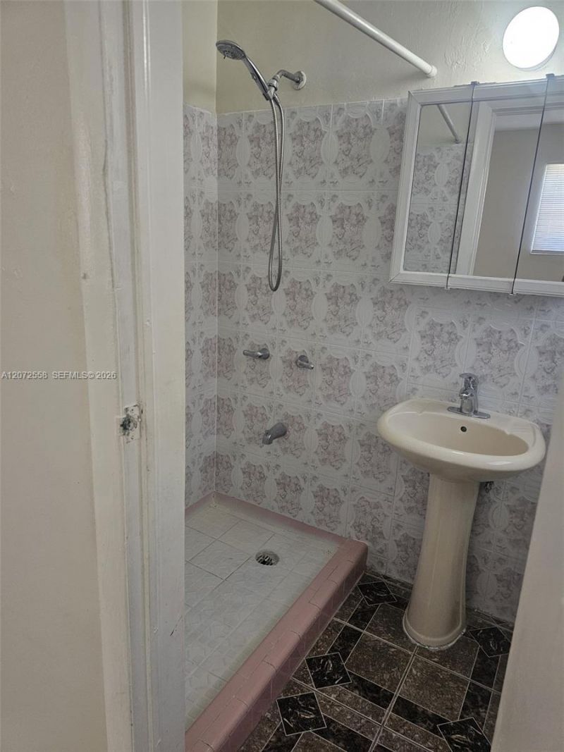 331 NW 195th Ter , Miami Gardens, FL 33169 Photo