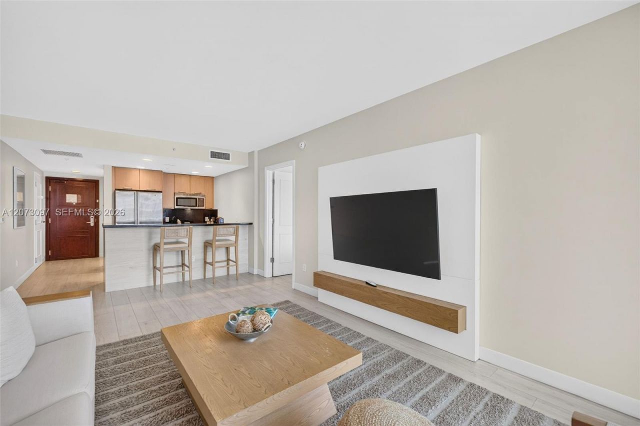 505 N Fort Lauderdale Bch Blvd , Unit 1213, Fort Lauderdale, FL 33304 Photo