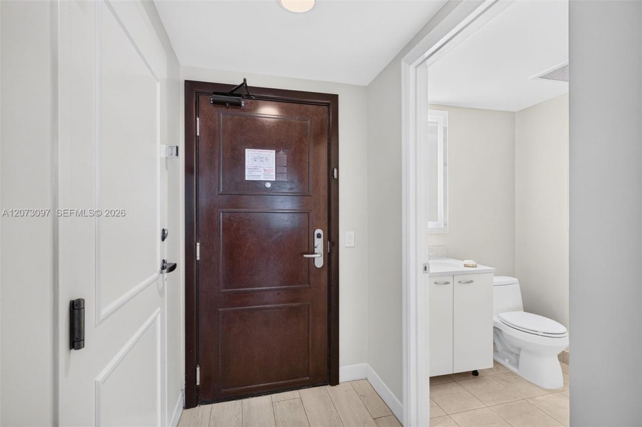 505 N Fort Lauderdale Bch Blvd , Unit 1213, Fort Lauderdale, FL 33304 Photo