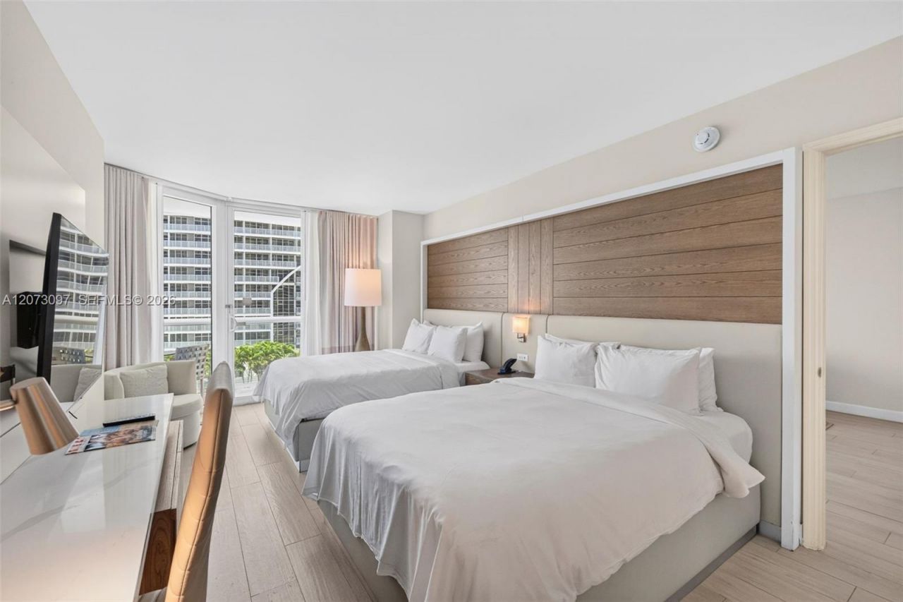 505 N Fort Lauderdale Bch Blvd , Unit 1213, Fort Lauderdale, FL 33304 Photo