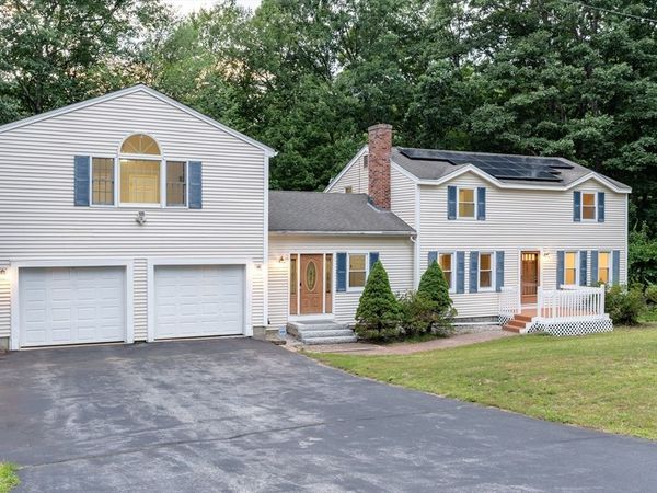 88 Forrest Rd, Westford, MA 01886