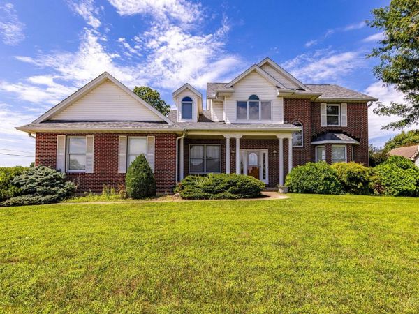 816 Winding Brook Drive, Oxford, OH 45056