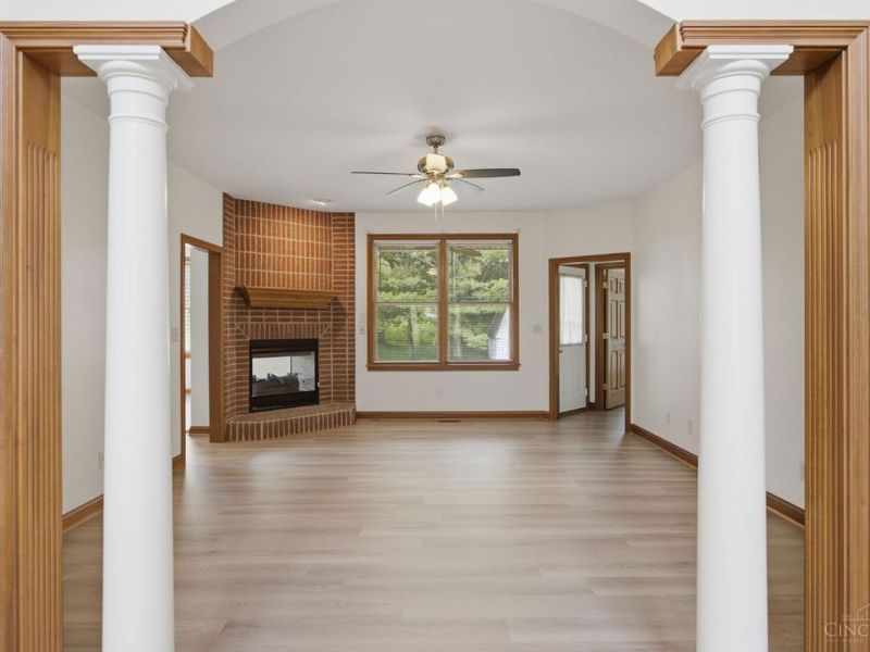 816 Winding Brook Drive, Oxford, OH 45056 Photo 9