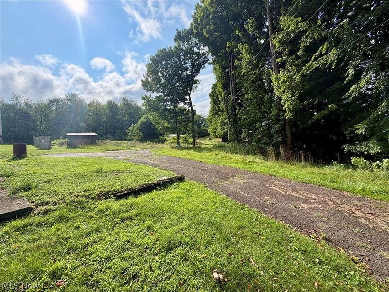 1080 Lumen Road NW, Minerva, OH 44657 Photo 7