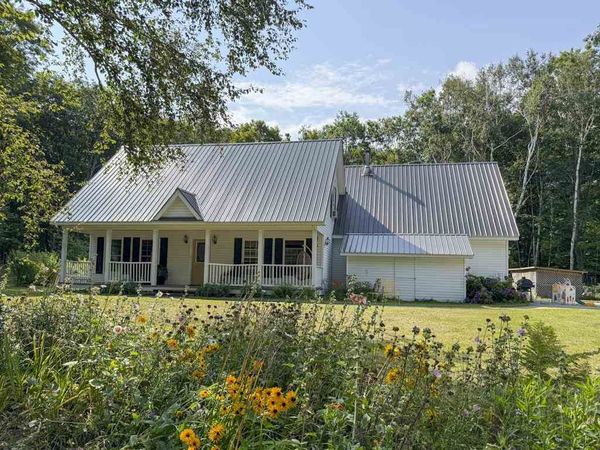 31094 Fox Lake Road, Beaver Island, MI 49782