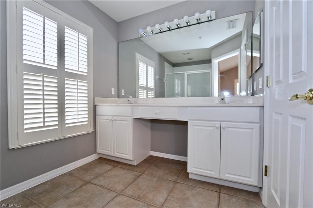 1055 Albany Ct , Unit 217, Naples, FL 34105 Photo