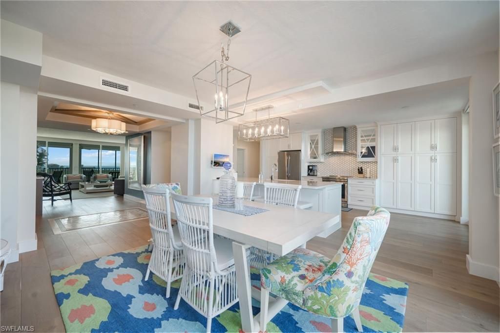 7515 Pelican Bay Blvd , Unit 6B, Naples, FL 34108 Photo