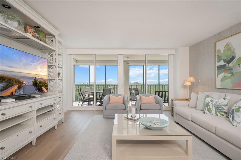 7515 Pelican Bay Blvd , Unit 6B, Naples, FL 34108 Photo