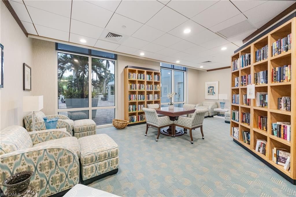 7515 Pelican Bay Blvd , Unit 6B, Naples, FL 34108 Photo