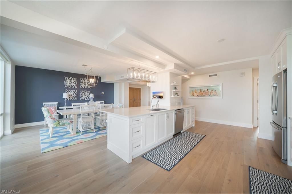 7515 Pelican Bay Blvd , Unit 6B, Naples, FL 34108 Photo