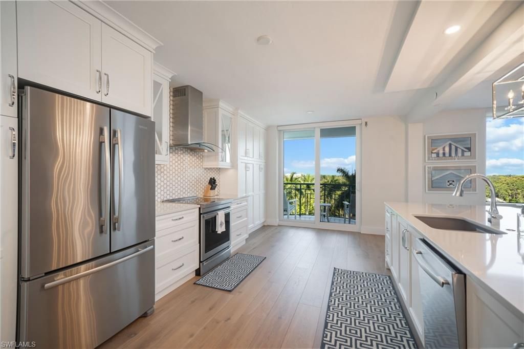 7515 Pelican Bay Blvd , Unit 6B, Naples, FL 34108 Photo