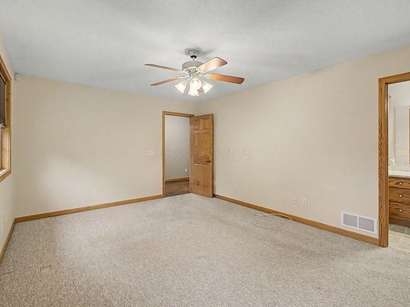 3670 Apple Valley Drive , Howard, OH 43028 Photo 18
