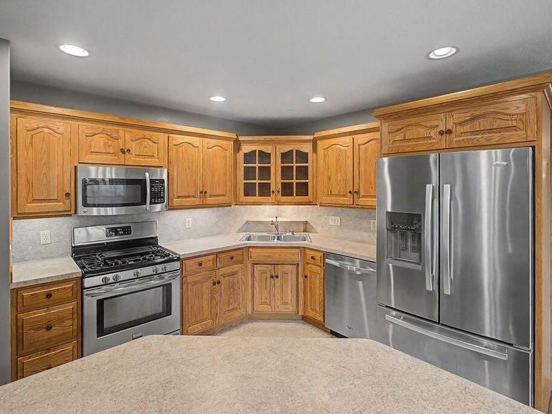 3670 Apple Valley Drive , Howard, OH 43028 Photo 4
